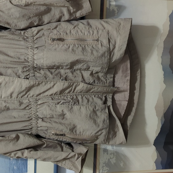 Taupe Color Jacket/coat for rain Size XS Chest 39 inches - Picture 3 of 16